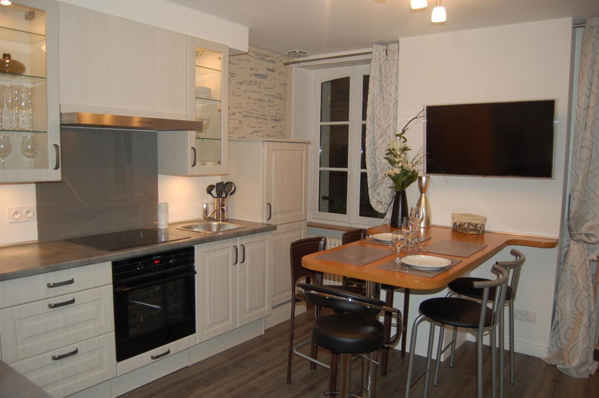 Apartment Suit'home Jacobins